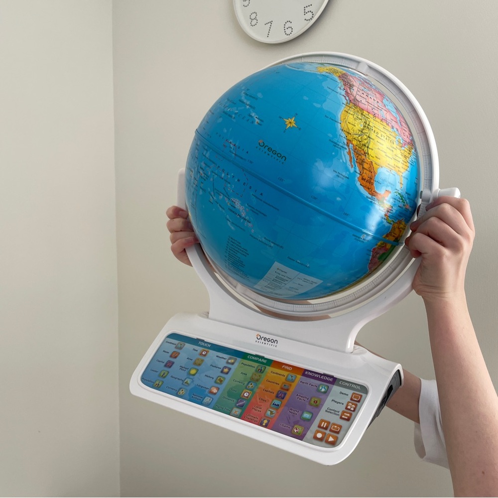 Oregon Scientific Interactive Globe - Picture 13 of 15